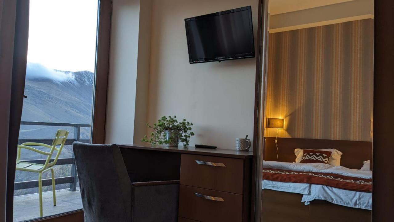 Melia Hotel Gudauri Eksteriør billede